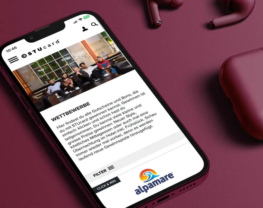 Das Bild zeigt ein Mock up von einem Iphone. Darauf ist die Webseite von STUcard zu sehen. 